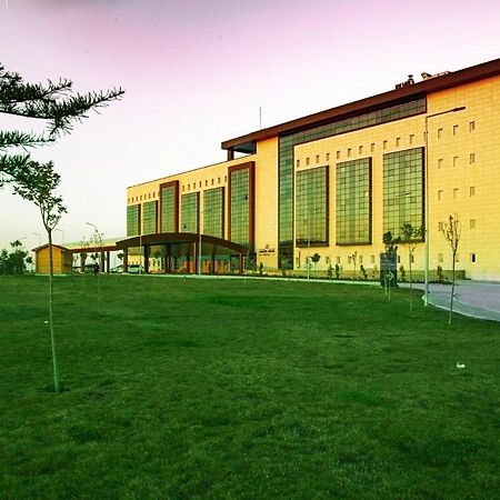 Lavanta Tepesi Hotel Ve Spor Tesisleri ブルドゥル エクステリア 写真