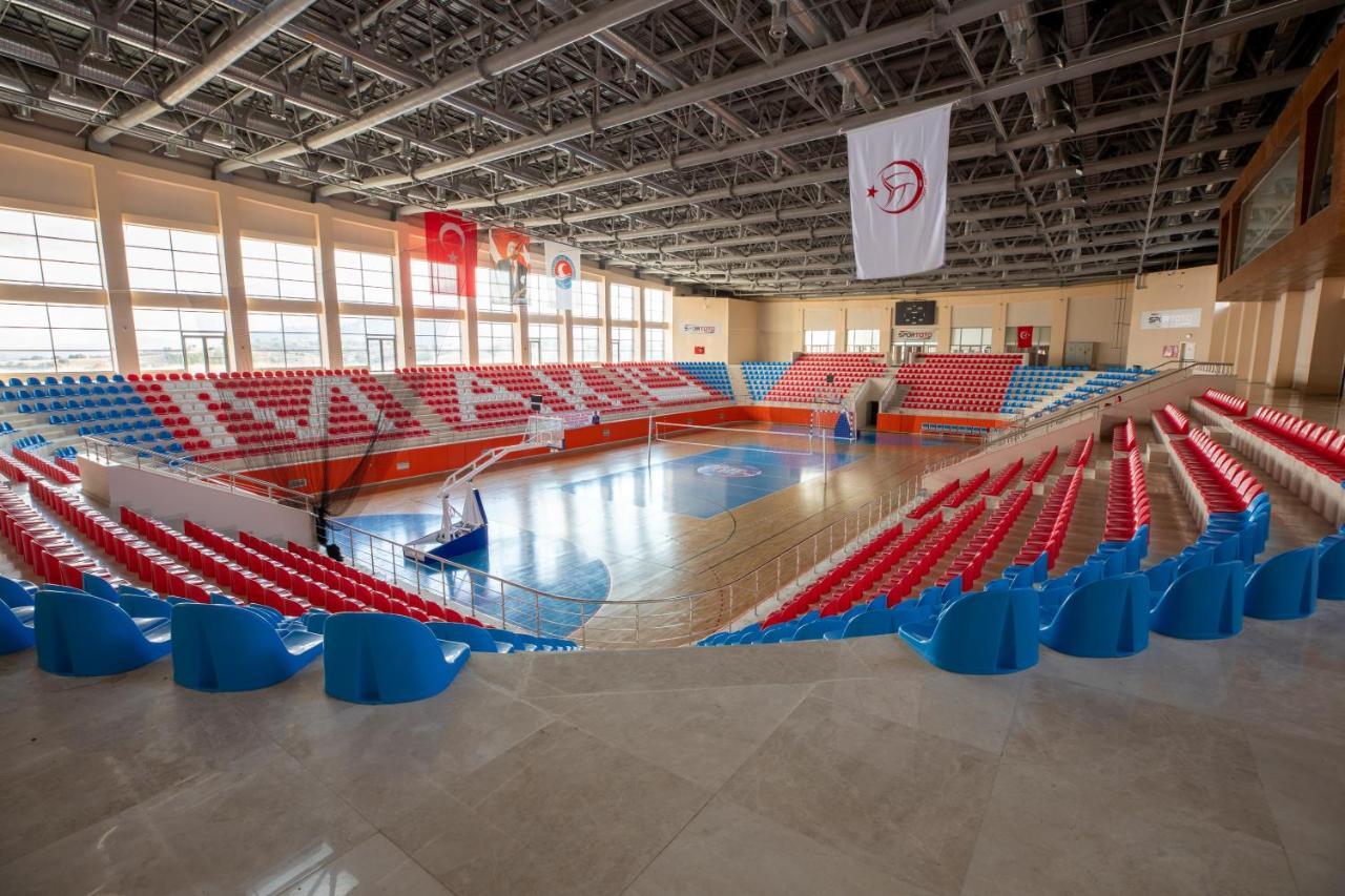 Lavanta Tepesi Hotel Ve Spor Tesisleri ブルドゥル エクステリア 写真