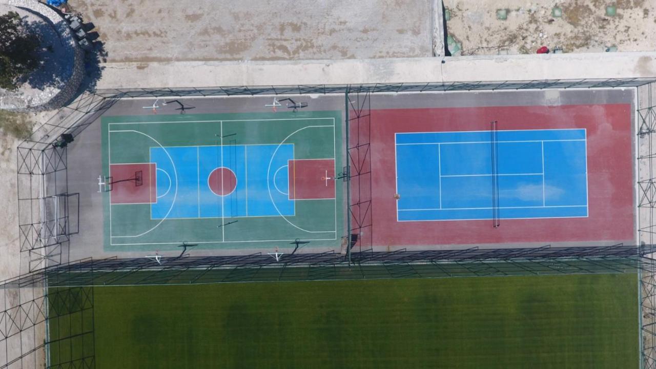 Lavanta Tepesi Hotel Ve Spor Tesisleri ブルドゥル エクステリア 写真