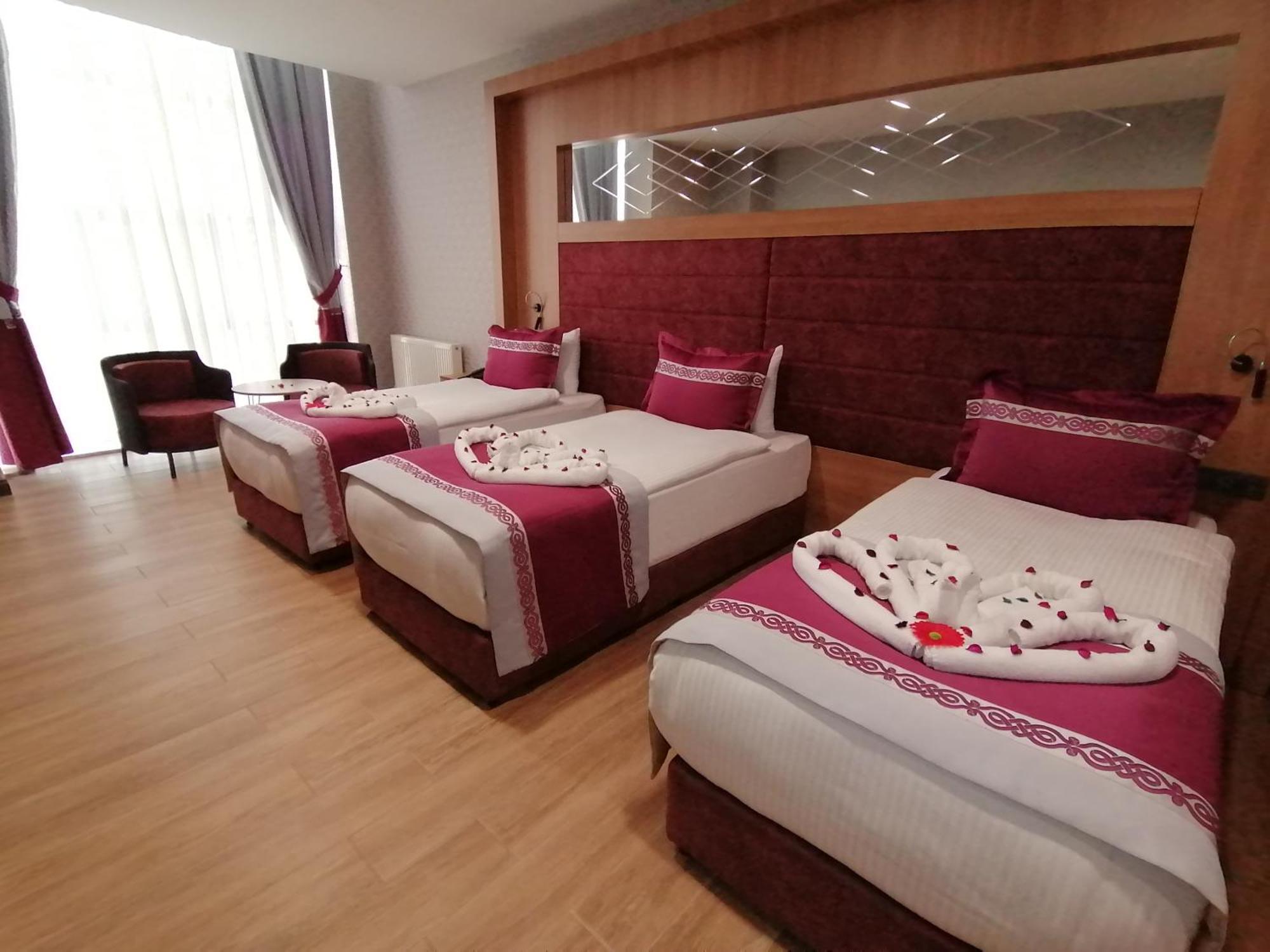 Lavanta Tepesi Hotel Ve Spor Tesisleri ブルドゥル エクステリア 写真