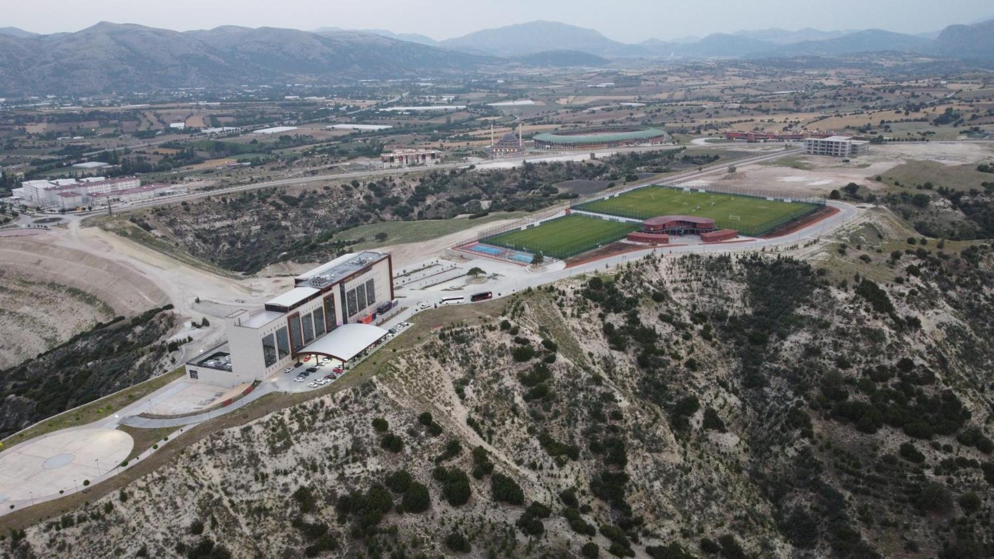 Lavanta Tepesi Hotel Ve Spor Tesisleri ブルドゥル エクステリア 写真